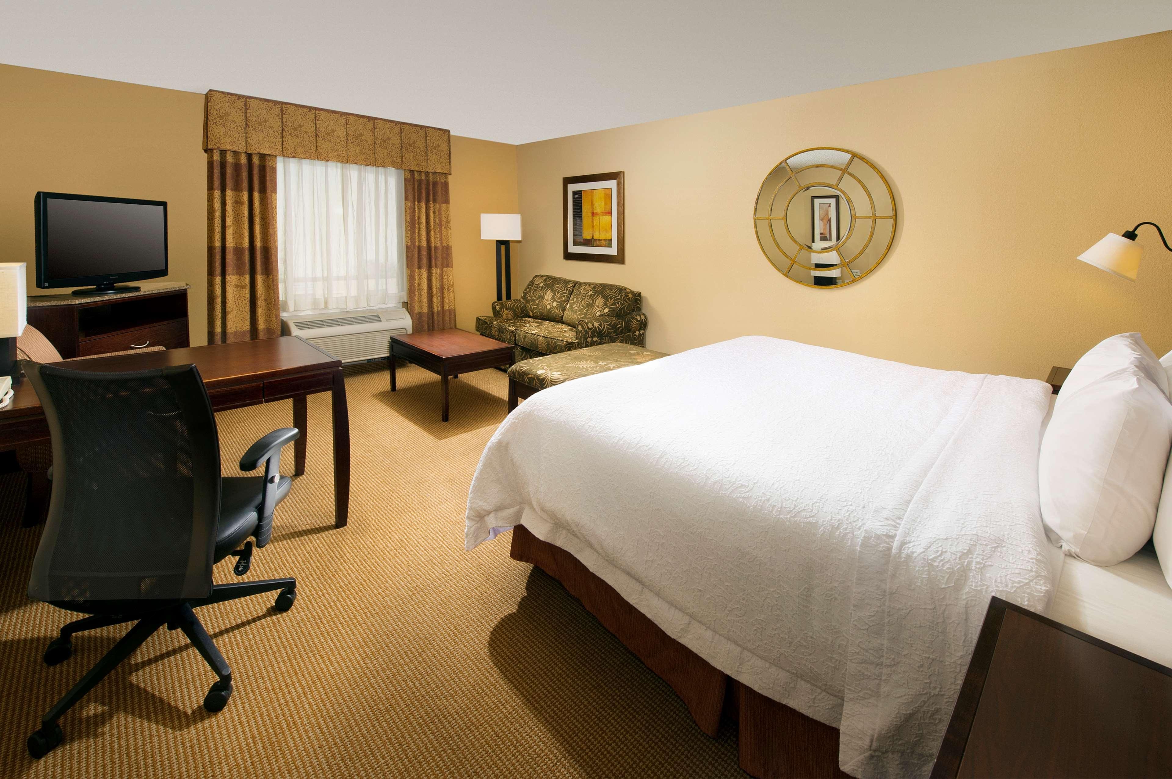 Hampton Inn And Suites San Antonio Airport Εξωτερικό φωτογραφία