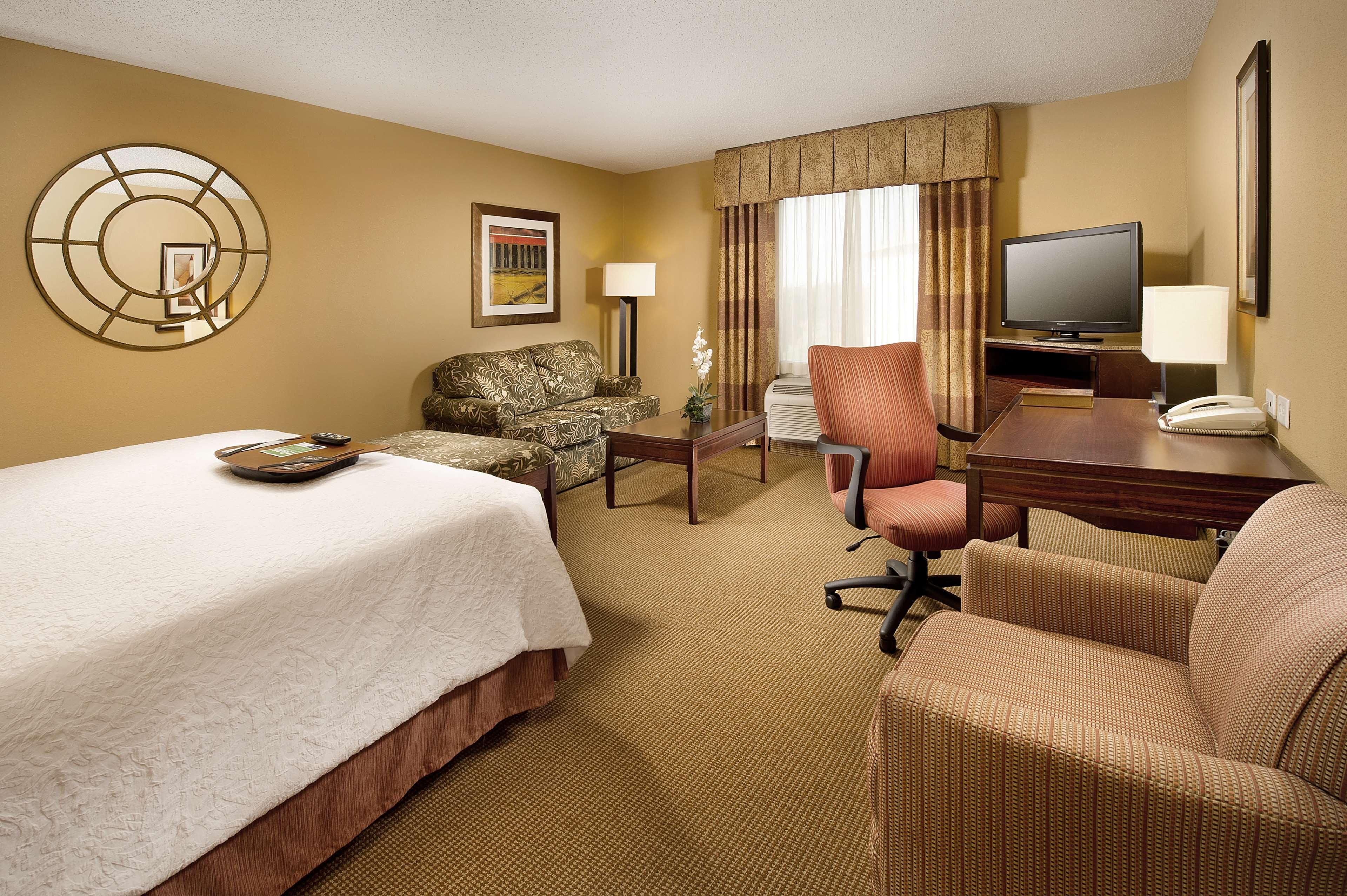 Hampton Inn And Suites San Antonio Airport Εξωτερικό φωτογραφία