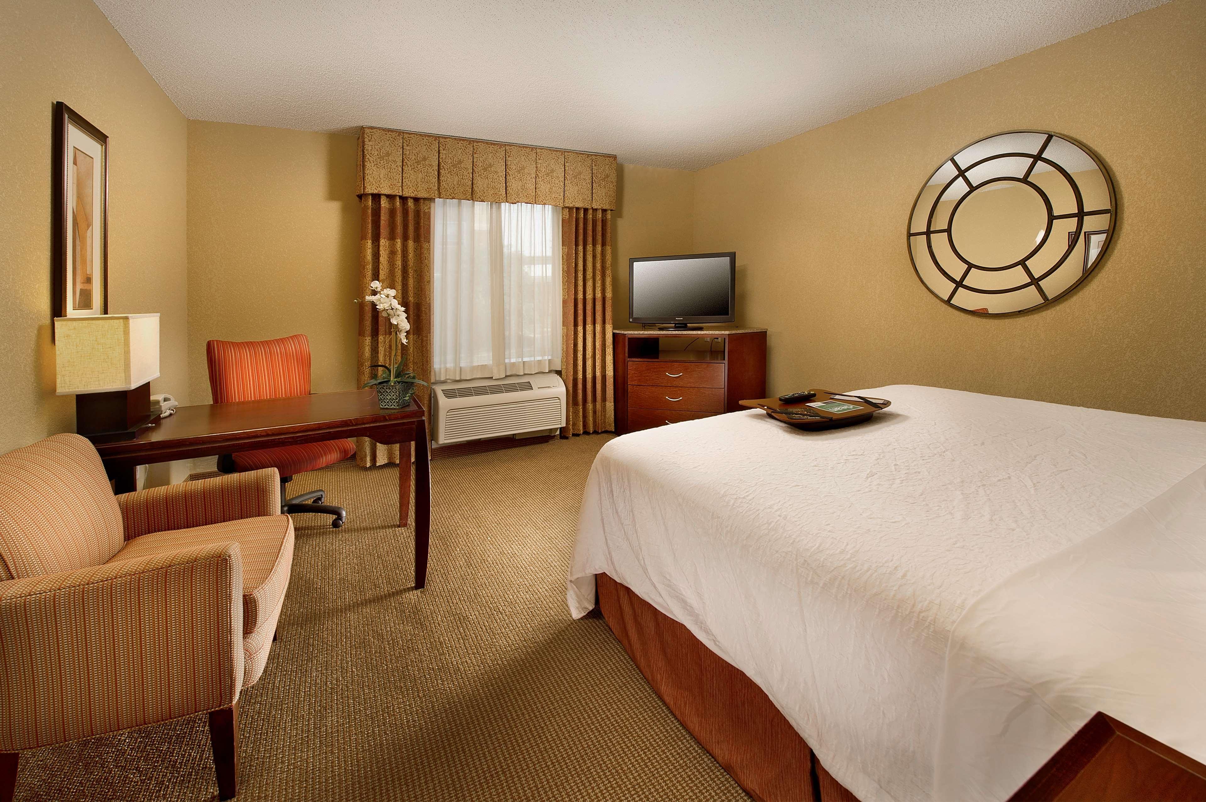 Hampton Inn And Suites San Antonio Airport Εξωτερικό φωτογραφία