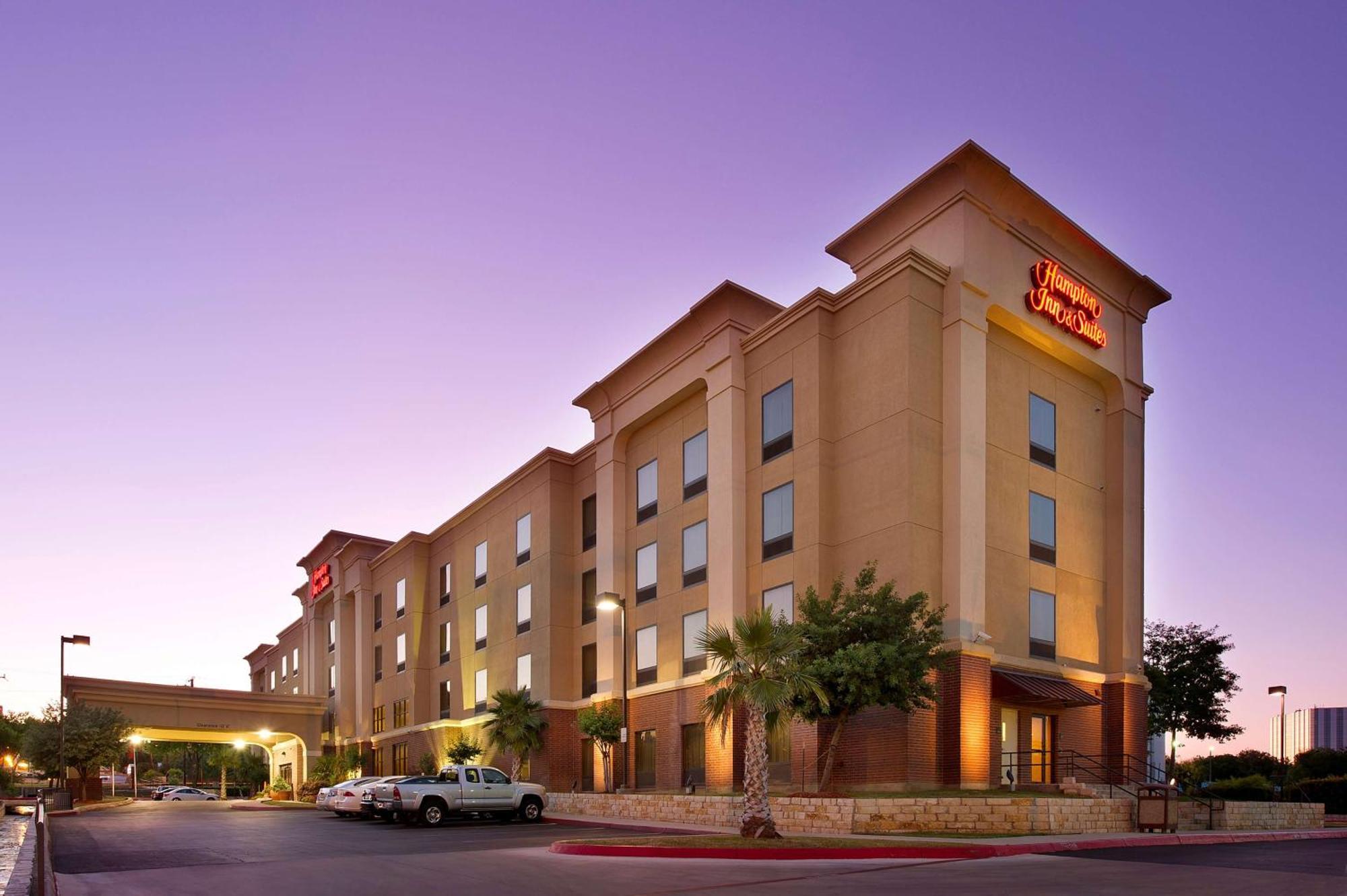 Hampton Inn And Suites San Antonio Airport Εξωτερικό φωτογραφία