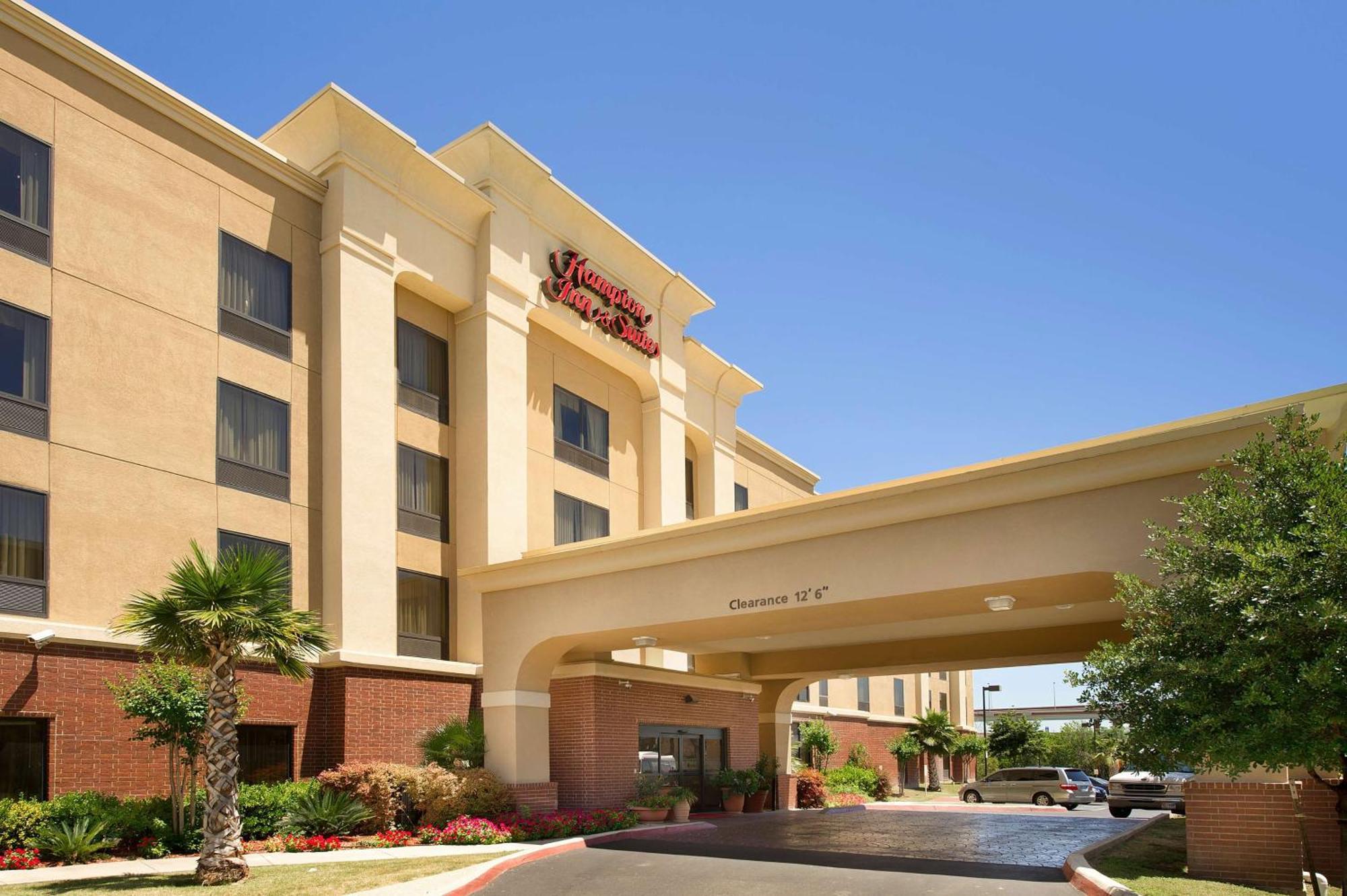 Hampton Inn And Suites San Antonio Airport Εξωτερικό φωτογραφία