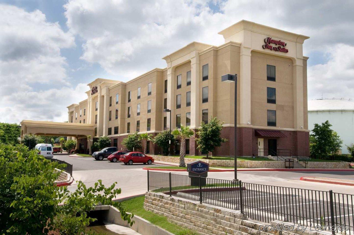 Hampton Inn And Suites San Antonio Airport Εξωτερικό φωτογραφία