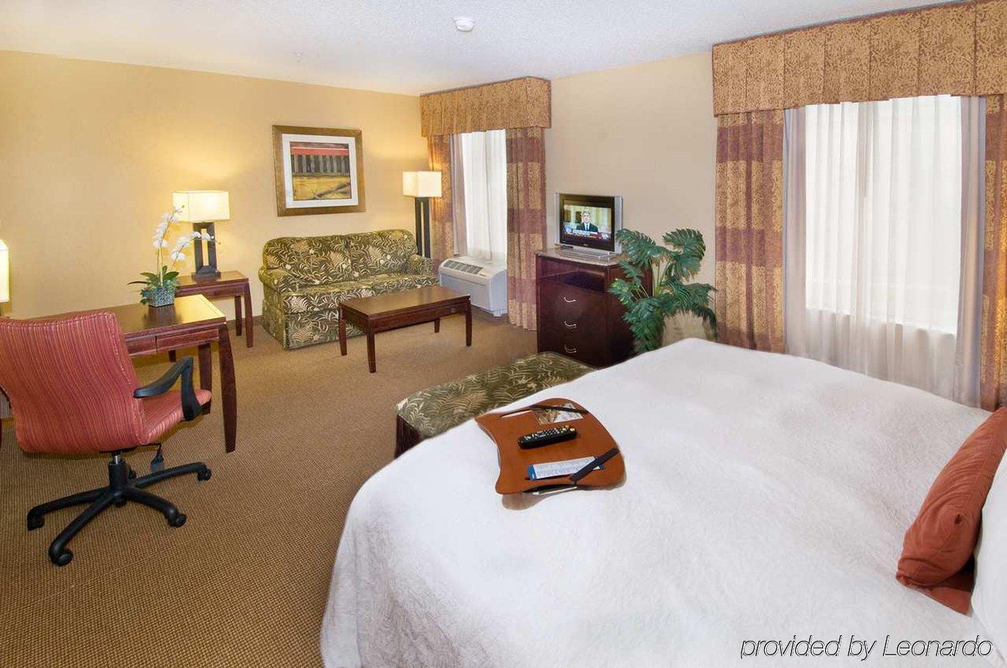 Hampton Inn And Suites San Antonio Airport Εξωτερικό φωτογραφία